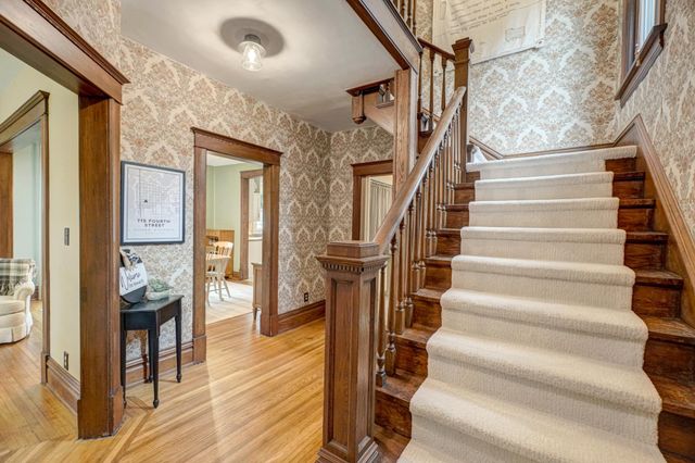 715 4th Street, Hudson, WI 54016