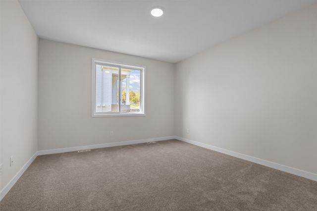 3149 Seminary Drive, New Brighton, MN 55112