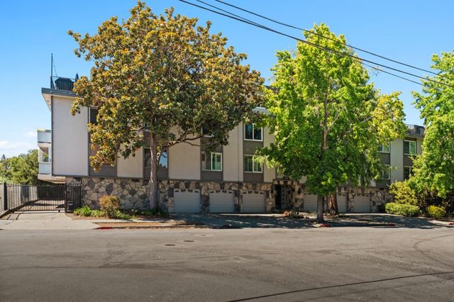 464 Clinton Street 309, Redwood City, CA 94062