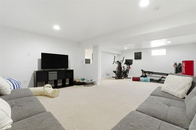 8985 W Euclid Avenue, Littleton, CO 80123