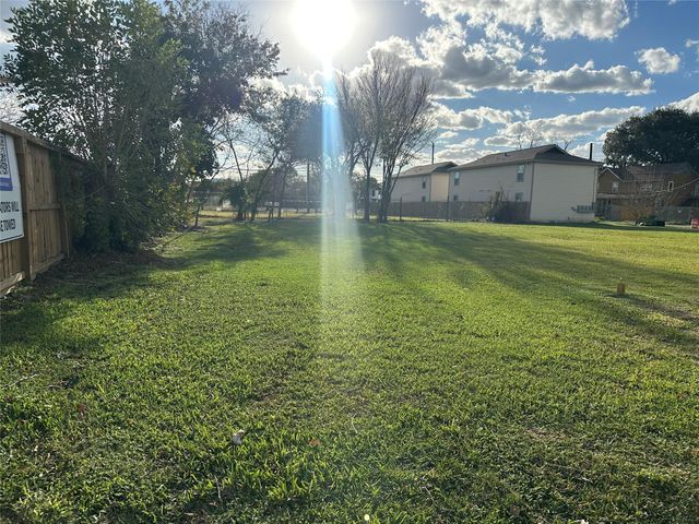 2508 Winbern Street, Houston, TX 77004