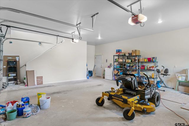 1461 VZCR 4607, Ben Wheeler, TX 75754