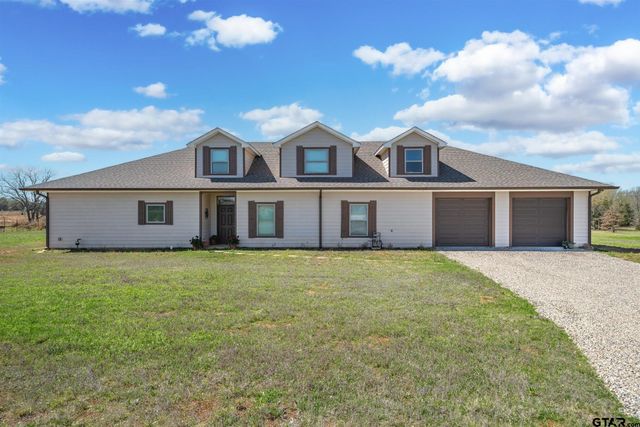 1461 VZCR 4607, Ben Wheeler, TX 75754