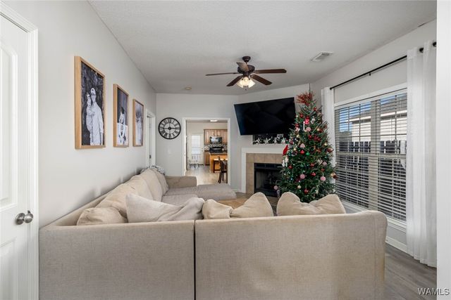 12986 Garden Creek, Northport, AL 35473