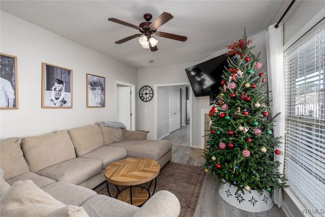 12986 Garden Creek, Northport, AL 35473