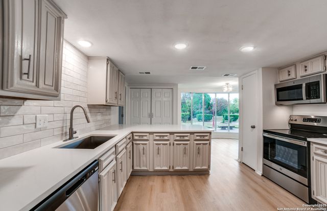 3418 Wimbledon, Schertz, TX 78108