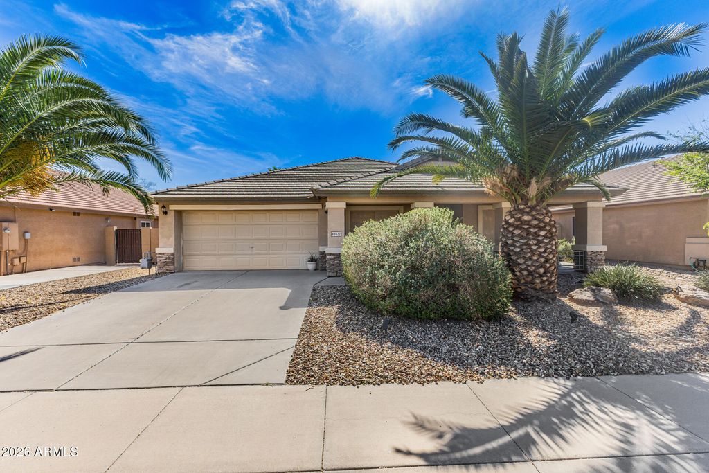 43427 W COURTNEY Drive, Maricopa, AZ 85138 — exterior