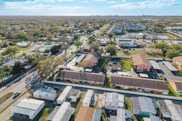 2250 DRUID ROAD E 905, Clearwater, FL 33764