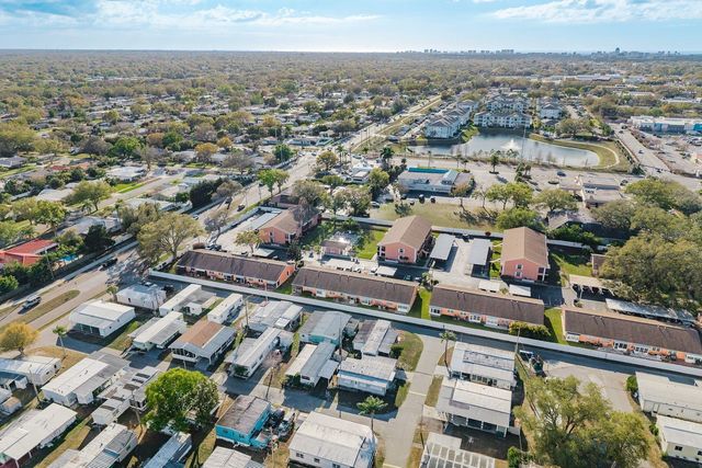 2250 DRUID ROAD E 905, Clearwater, FL 33764