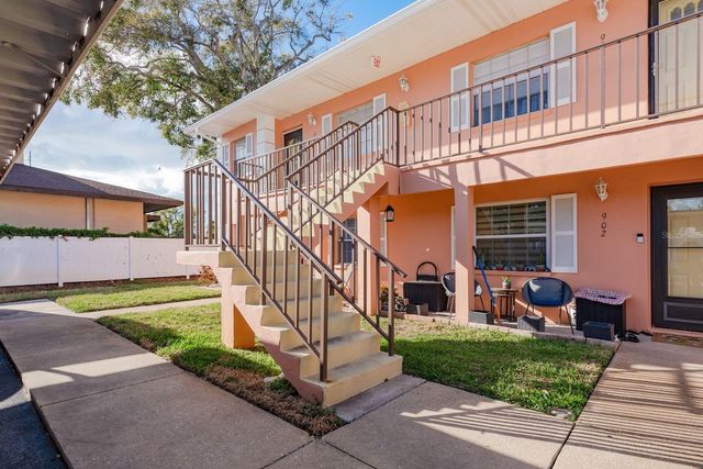 2250 DRUID ROAD E 905, Clearwater, FL 33764