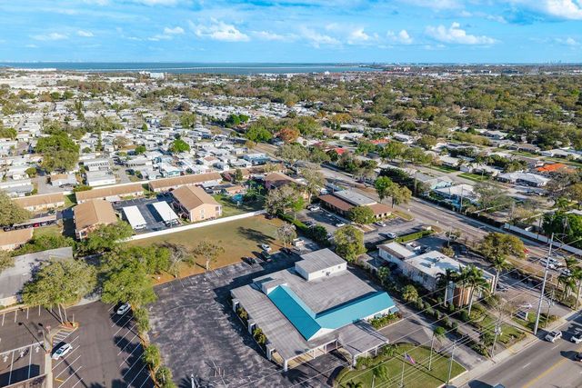 2250 DRUID ROAD E 905, Clearwater, FL 33764