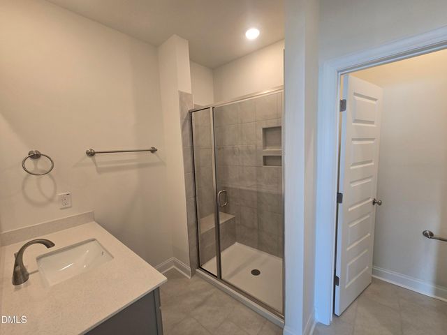 109 Ailey Brook Way 200, Wake Forest, NC 27587