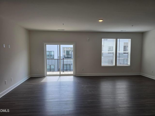 109 Ailey Brook Way 200, Wake Forest, NC 27587