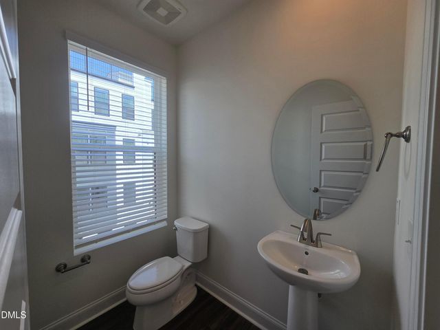 109 Ailey Brook Way 200, Wake Forest, NC 27587