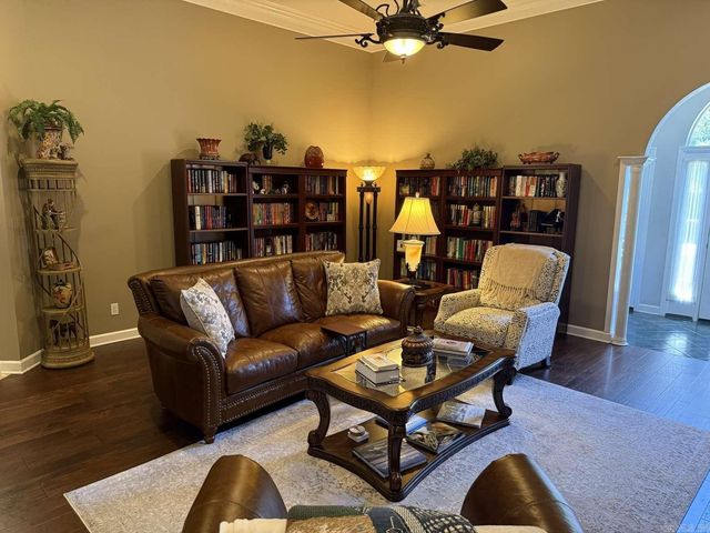 1800 Fox Meadow Lane, Jonesboro, AR 72404
