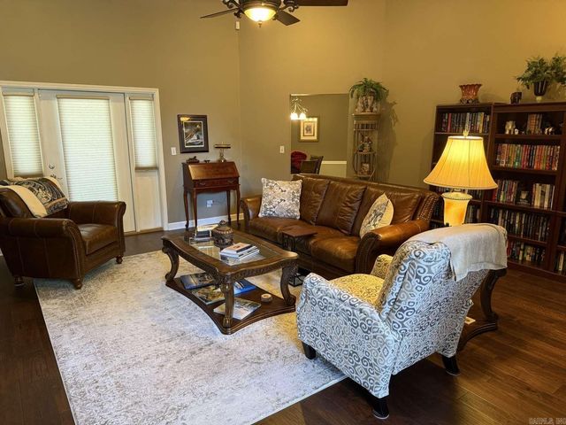 1800 Fox Meadow Lane, Jonesboro, AR 72404
