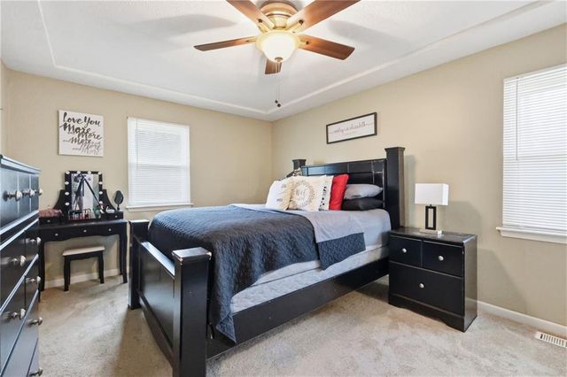 907 Josela Court, Leavenworth, KS 66048