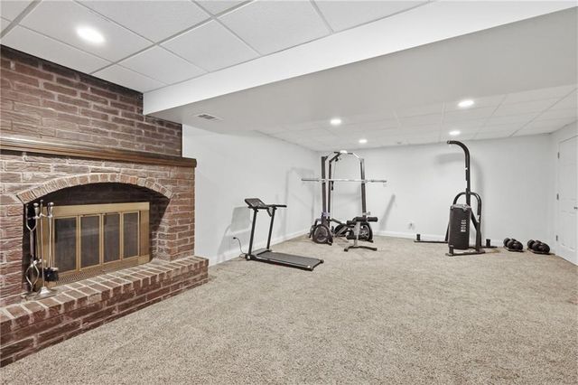 907 Josela Court, Leavenworth, KS 66048