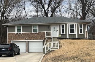 907 Josela Court, Leavenworth, KS 66048