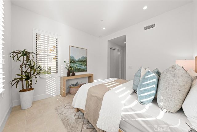 134 Bozeman, Irvine, CA 92602