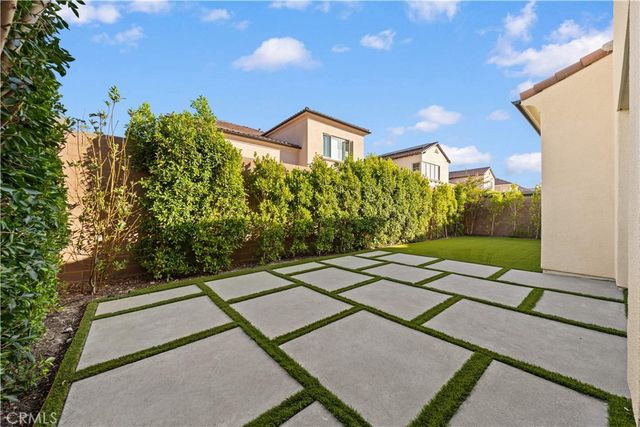 134 Bozeman, Irvine, CA 92602