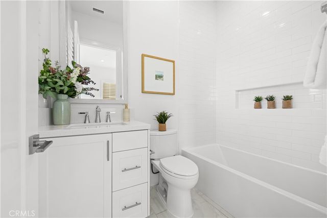 134 Bozeman, Irvine, CA 92602