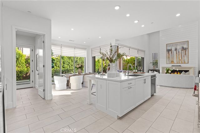 134 Bozeman, Irvine, CA 92602