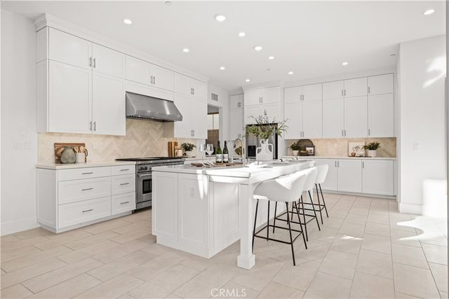 134 Bozeman, Irvine, CA 92602