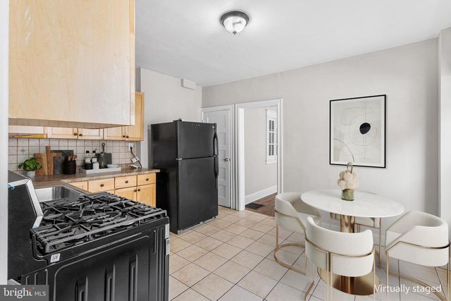 541 EMMETT AVE, Trenton, NJ 08629