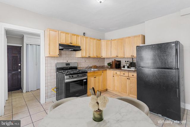 541 EMMETT AVE, Trenton, NJ 08629