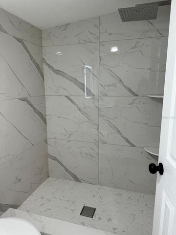 8702 FRIENDSHIP COURT, Tampa, FL 33634