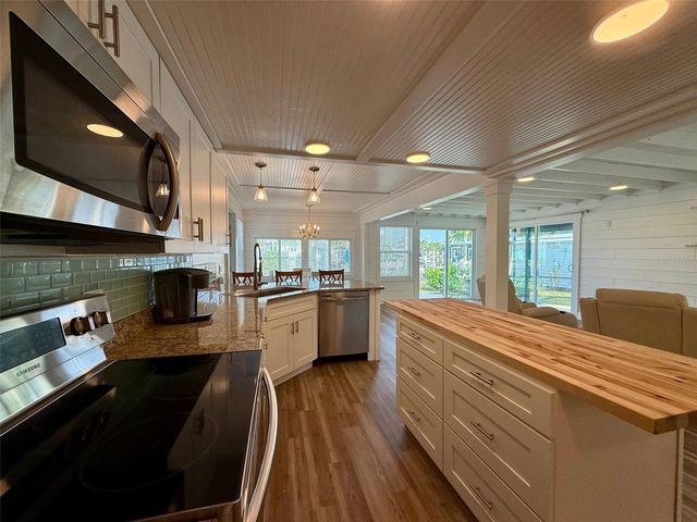 740 DEAUVILLE DRIVE, Punta Gorda, FL 33950