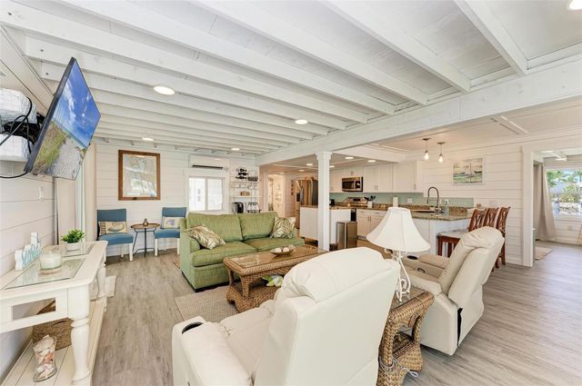 740 DEAUVILLE DRIVE, Punta Gorda, FL 33950