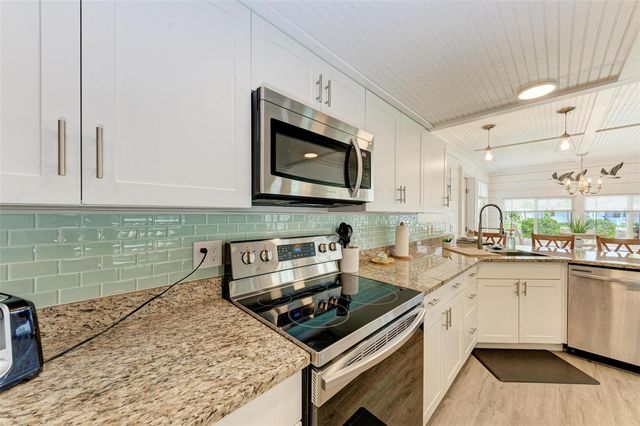 740 DEAUVILLE DRIVE, Punta Gorda, FL 33950