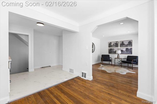 18282 Freeland Street, Detroit, MI 48235