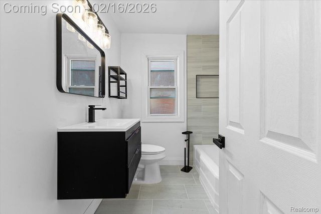 18282 Freeland Street, Detroit, MI 48235