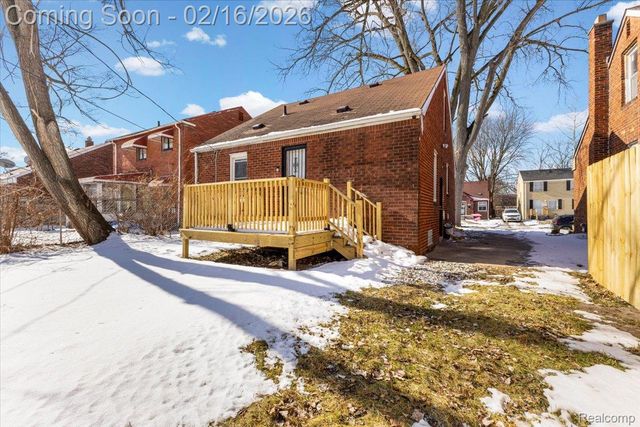 18282 Freeland Street, Detroit, MI 48235