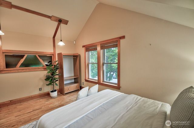 923 Olympia Avenue NE, Olympia, WA 98506