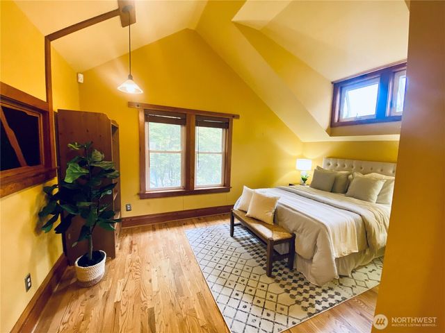 923 Olympia Avenue NE, Olympia, WA 98506