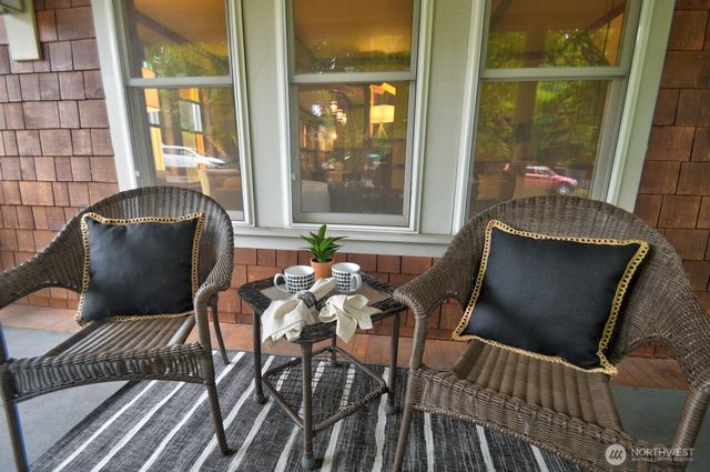 923 Olympia Avenue NE, Olympia, WA 98506