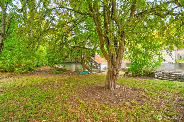 923 Olympia Avenue NE, Olympia, WA 98506