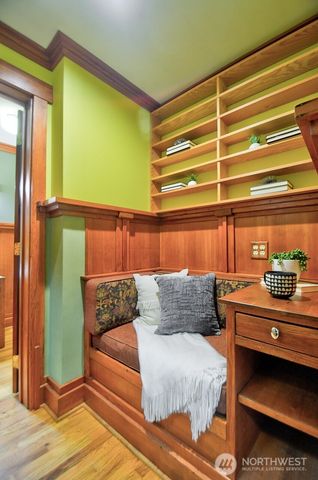 923 Olympia Avenue NE, Olympia, WA 98506