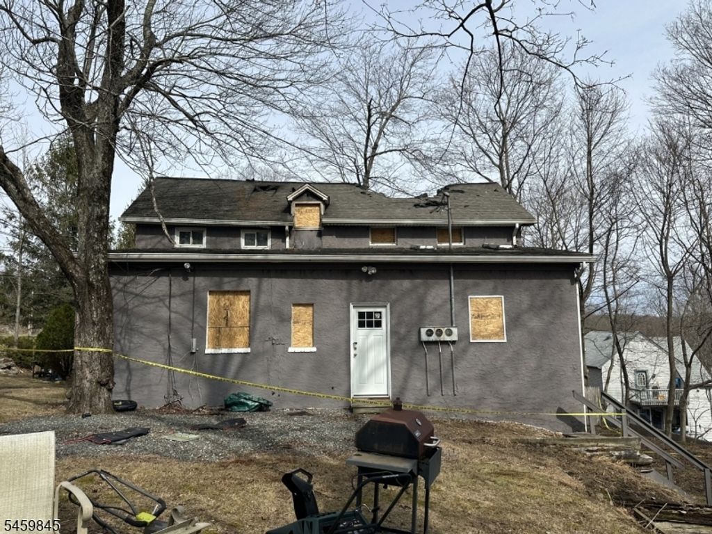 9 Cedarbrook Rd, West Milford Twp., NJ 07421 — photo 3