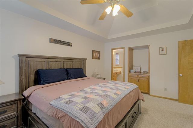 1224 NE Beacon Avenue, Lee's Summit, MO 64086