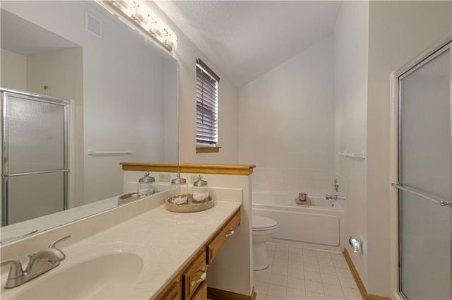1224 NE Beacon Avenue, Lee's Summit, MO 64086