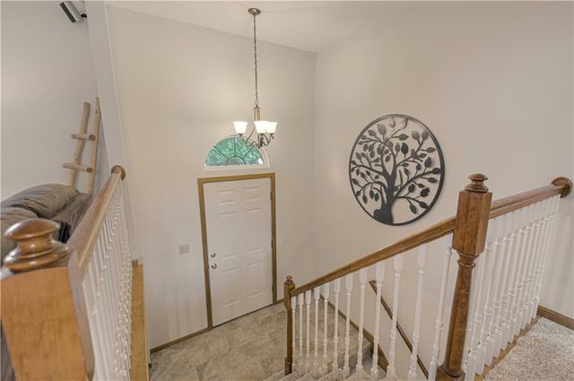 1224 NE Beacon Avenue, Lee's Summit, MO 64086