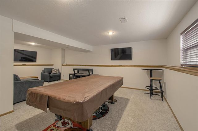 1224 NE Beacon Avenue, Lee's Summit, MO 64086