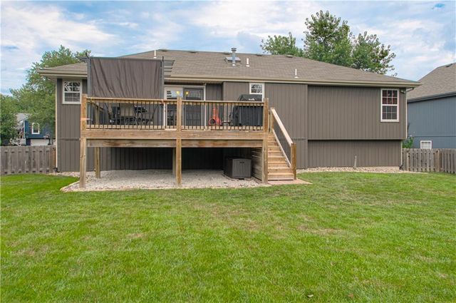 1224 NE Beacon Avenue, Lee's Summit, MO 64086