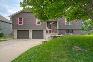 1224 NE Beacon Avenue, Lee's Summit, MO 64086