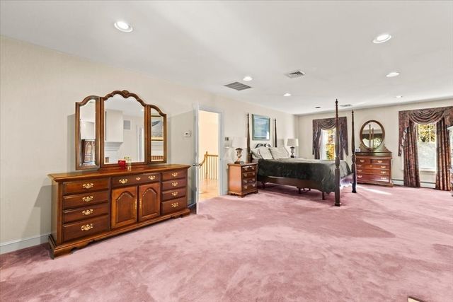 84 Juniper Ridge Rd, Westwood, MA 02090